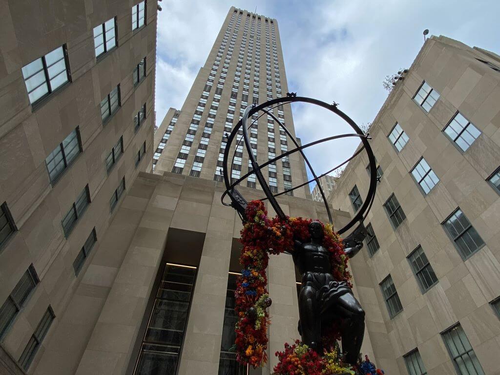 Atlas Statue In Front Of Rockefeller Center