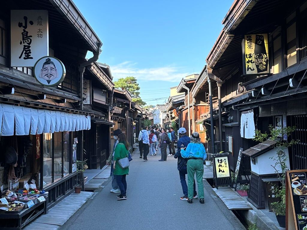 A Busy Street In The Sanmachi Suji Area Of Hida Takayama